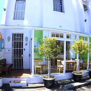 house-on-the-hill.hotels-capetown.com/